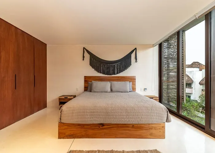 Exclusive Penthouse With Private Plunge Pool And Terrace *